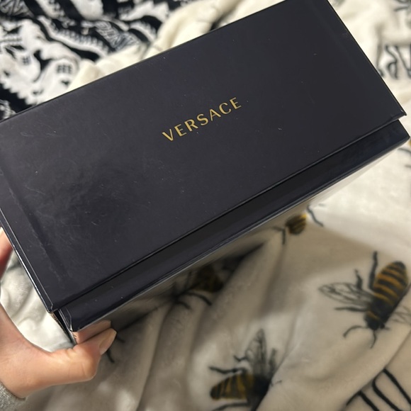 Versace Empty Box - Picture 5 of 7